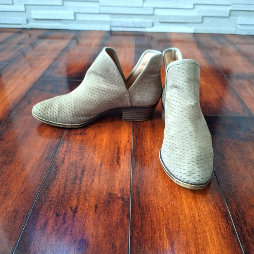 Lucky Brand Baley Bootie size 9